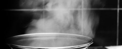 Auch nur mit Wasser kochen - © alexfrance, morguefile.com